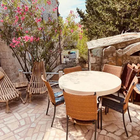 Villa Amea *